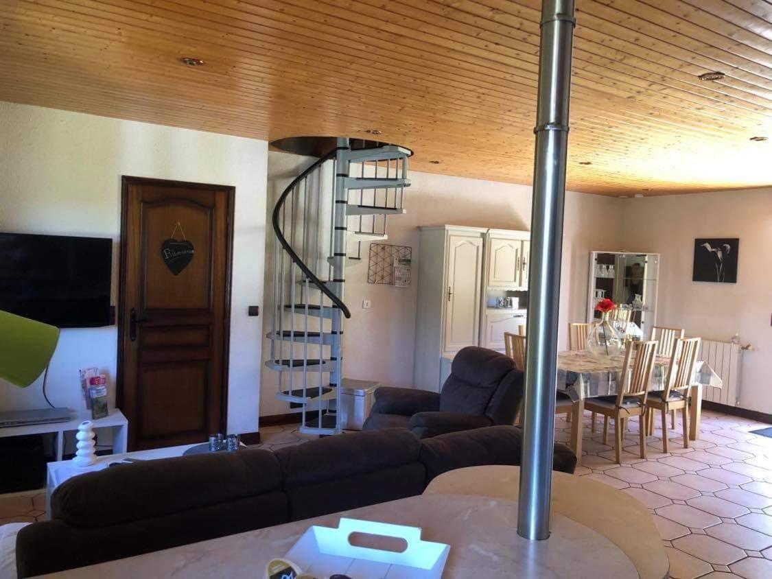 Ma Jolie Camyna Villa Ramonchamp ภายนอก รูปภาพ