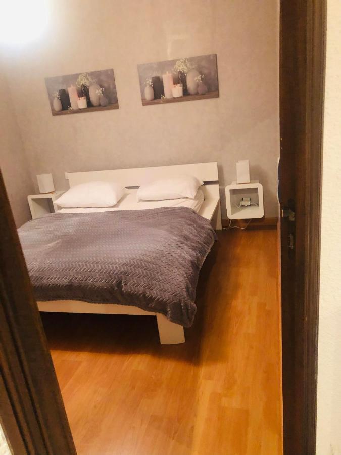 Ma Jolie Camyna Villa Ramonchamp ภายนอก รูปภาพ